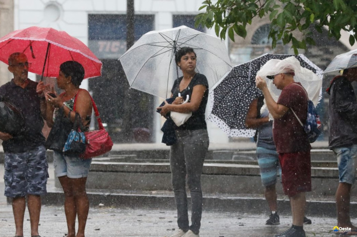 Inmet alerta para chuvas no Norte, Sudeste e Centro-Oeste