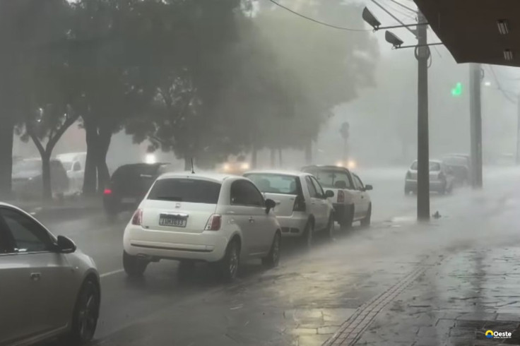 Inmet emite alerta vermelho para RS com chegada de ciclone