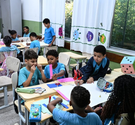 Instituto Natura Brasil analisa Ideb 2025 de escolas 100% integral