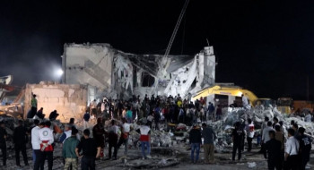 Irã eleva para 153 as estudantes mortas em ataque a escola