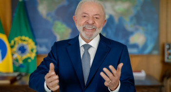 Isenção do IR injeta R$ 28 bilhões na economia, diz Lula