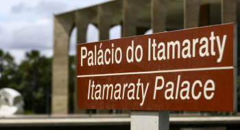 Itamaraty acusa Milei de tentar interferir na eleição brasileira