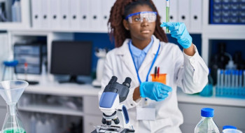 Jovens negros chegam à universidade, mas não ao mercado de trabalho