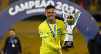 Lateral Kaiki é convocado para amistosos da seleção brasileira