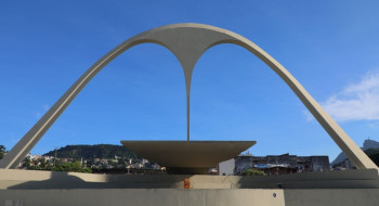 Liesa vai colocar à venda ingressos para frisas no Sambódromo