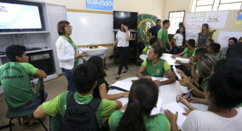Liminar mantém presença de professores em salas de leitura de SP