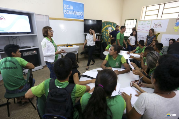 Liminar mantém presença de professores em salas de leitura de SP