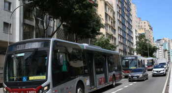 Livro debate tarifa zero e mobilidade urbana como qualidade de vida