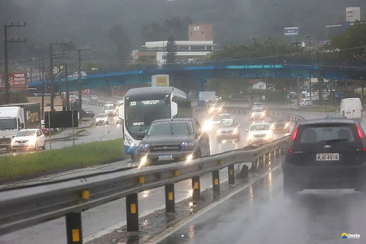 Lote 5 de rodovias do Paraná é leiloado
