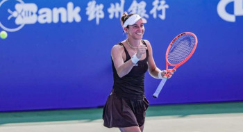 Luisa Stefani retorna ao top 20 e comemora inédita vaga no Finals