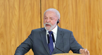 Lula cancela ida ao Chile e chanceler representará Brasil em posse