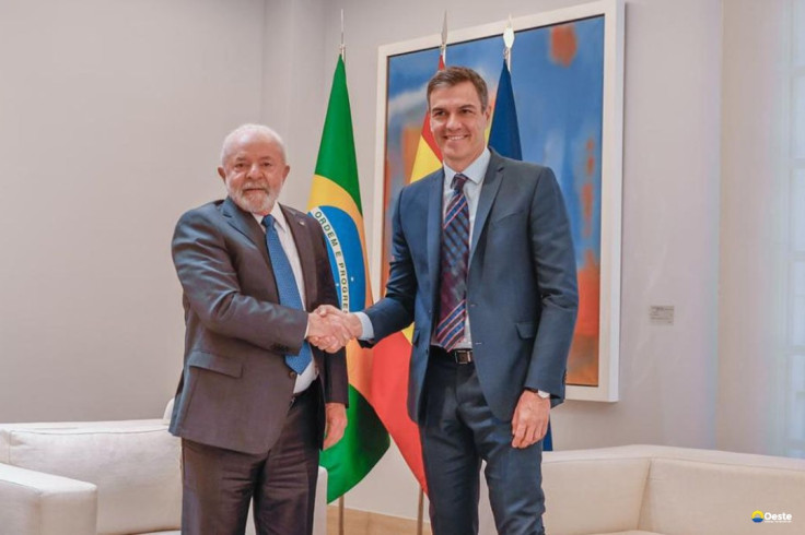 Lula conversa com Pedro Sánchez e confirma viagem à Espanha