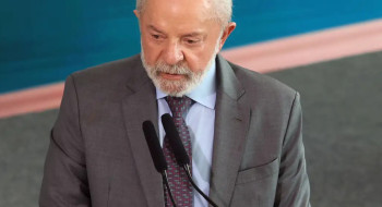 Lula critica uso da força por nações ricas para invadir outros países