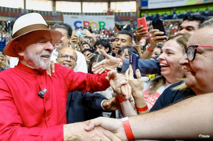 Lula defende América Latina independente contra “fala grossa” externa