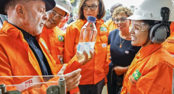 Lula defende criação de reserva estratégica de combustíveis