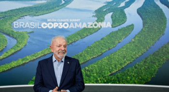 Lula defende em artigo atuação para além dos discursos na COP30