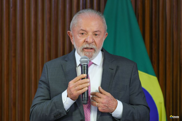Lula diz que país não precisa de escola cívico-militar na educação