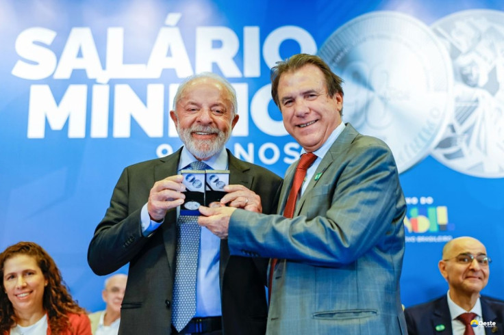 Lula diz que salário mínimo é baixo, mas aponta importância de direito