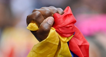 Lula e Petro conversam por telefone sobre situação na Venezuela