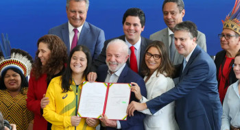 Lula envia para o Congresso projetos que criam a Unind e UFEsporte