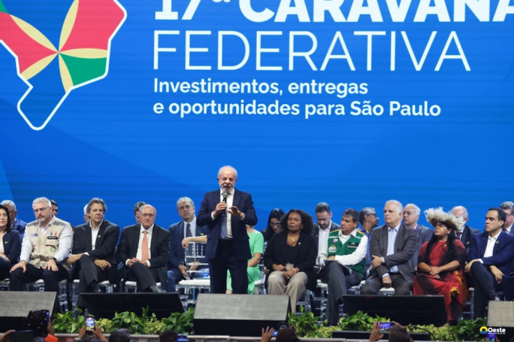 Lula questiona BC sobre corte da Selic: 