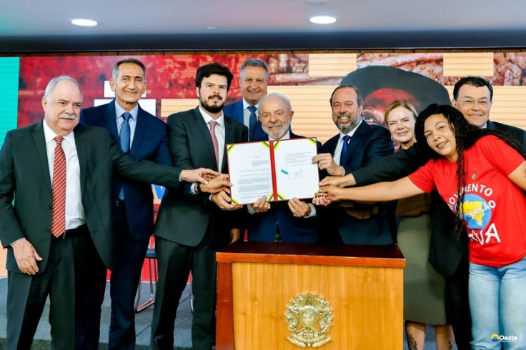 Lula sanciona gratuidade em conta de luz para famílias de baixa renda