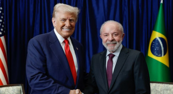 Lula se reúne com Trump na Malásia e discute relações entre Brasil-EUA