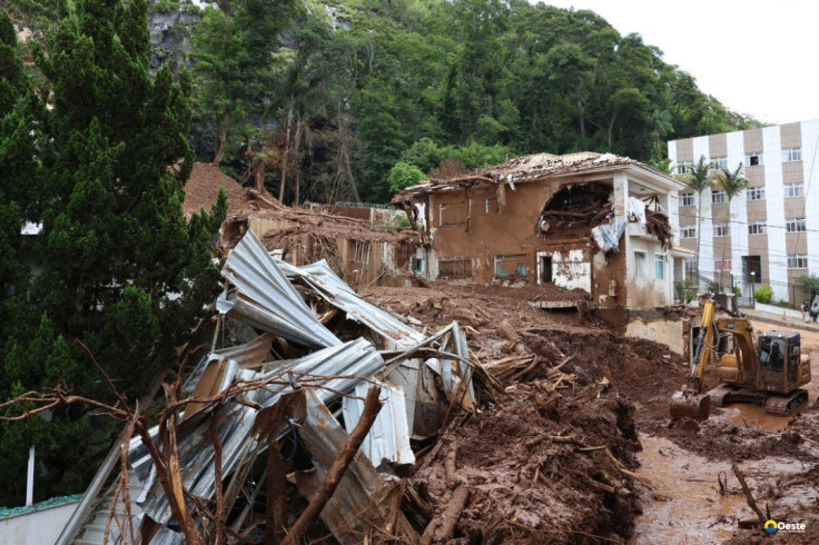 Lula sobrevoa neste sábado áreas afetadas pelas chuvas em Minas Gerais