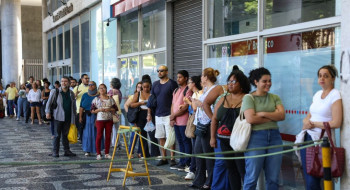 Mais de 42 mil fazem provas discursivas do CNU 2025 neste domingo