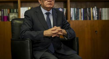 Mendes diz não ser contra código de conduta, mas defende debate no STF