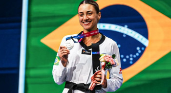 Milena Titoneli é prata no Mundial de taekwondo, o 3º pódio do Brasil