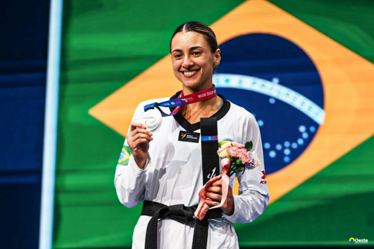 Milena Titoneli é prata no Mundial de taekwondo, o 3º pódio do Brasil
