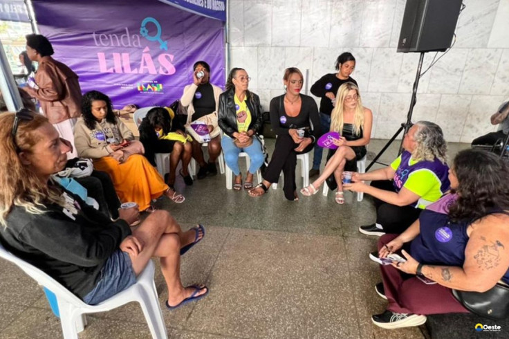 Ministério das Mulheres instala Tenda Lilás em Brasília