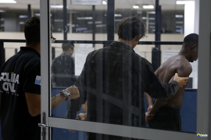 Ministros farão reunião de emergência com Castro nesta quarta-feira