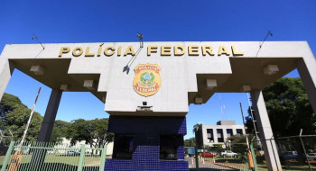 Moraes autoriza Bolsonaro a fazer fisioterapia na prisão