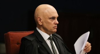 Moraes destitui advogados de dois réus do Núcleo 2 da trama golpista
