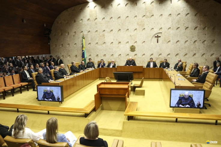 Moraes libera para julgamento ação que pede limites para delação