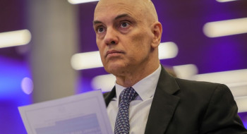 Moraes manda PGR se manifestar sobre operação policial no Rio