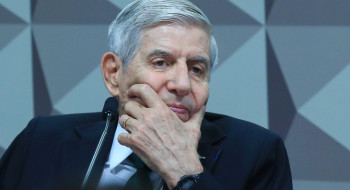 Moraes pede comprovação do histórico clínico de Augusto Heleno