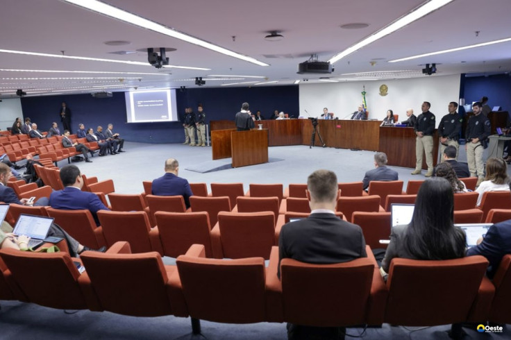 Moraes vota por rejeitar recurso de réus do Núcleo 3 da trama golpista