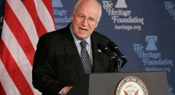Morre aos 84 anos ex-vice-presidente dos EUA Dick Cheney