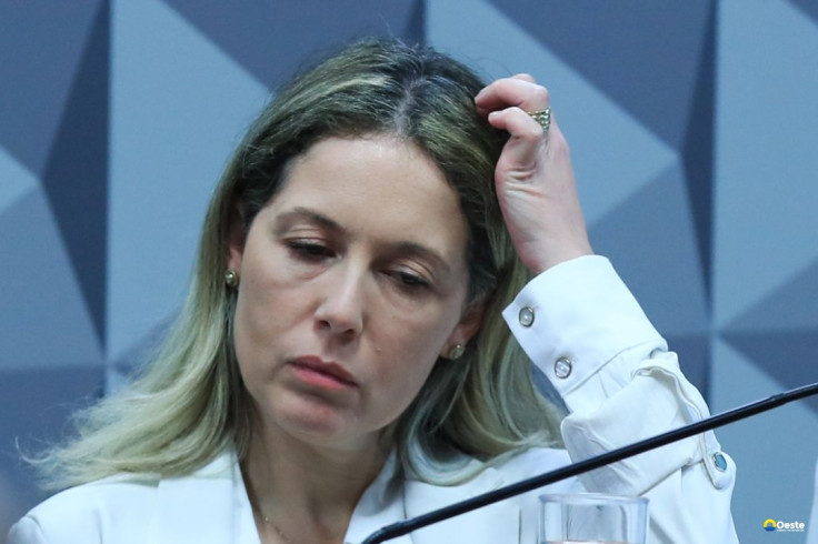 Mulher de ex-procurador-geral do INSS fica em silêncio na CPMI