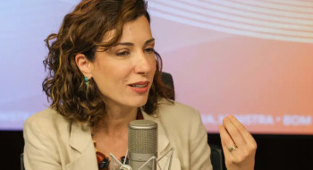 Mulheres agregam diversidade na mesa do trabalhador, diz ministra