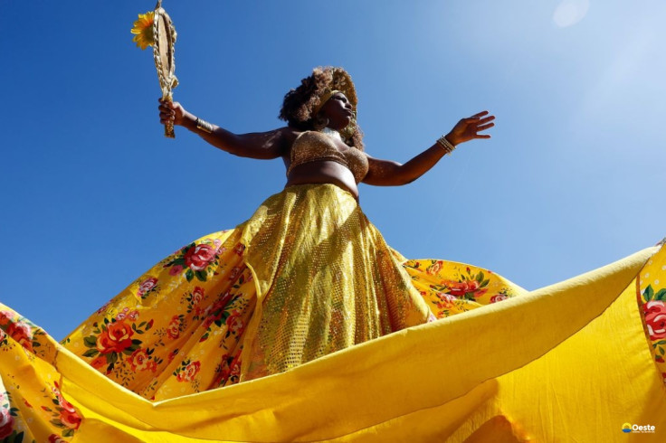 Mulheres negras marcham no Rio por direitos e pelo bem-viver