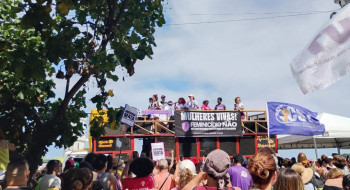 Mulheres protestam no Rio e pedem maior presença do Estado