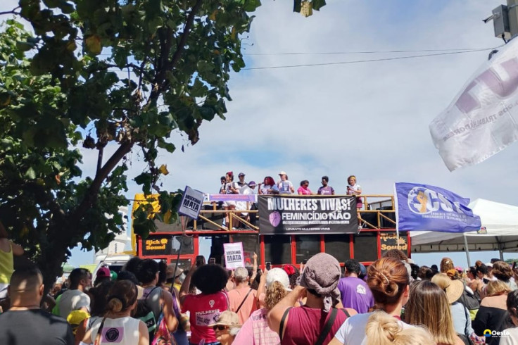 Mulheres protestam no Rio e pedem maior presença do Estado