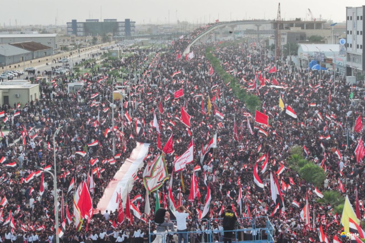Multidões no Irã marcam 40º dia da morte do líder Supremo Khamenei