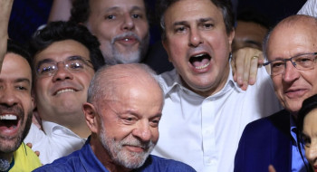 Nas redes sociais, líderes latino-americanos saúdam Lula pela vitória