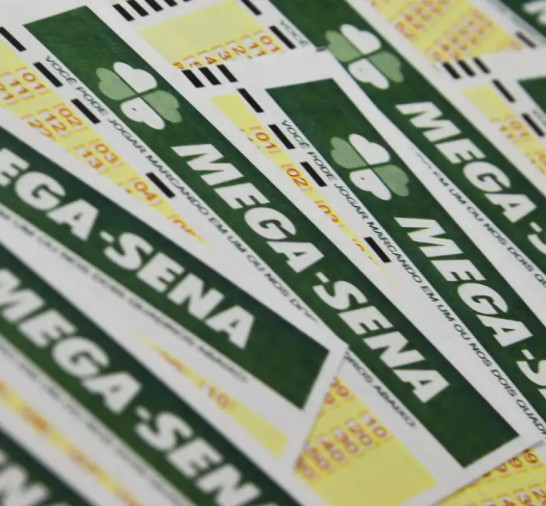 Ninguém acerta Mega-Sena; prêmio acumula para R$ 165 milhões