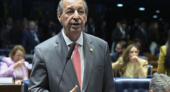 Omar Aziz é eleito governador do Amazonas